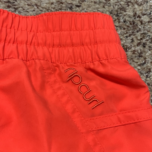 Orange Rip Curl Drawstring Board Shorts w/Pockets Size M - Picture 2 of 3